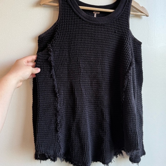 Free People Sunrise Cold Shoulder Waffle Knit Sweater in Black Size XS - Picture 4 of 8